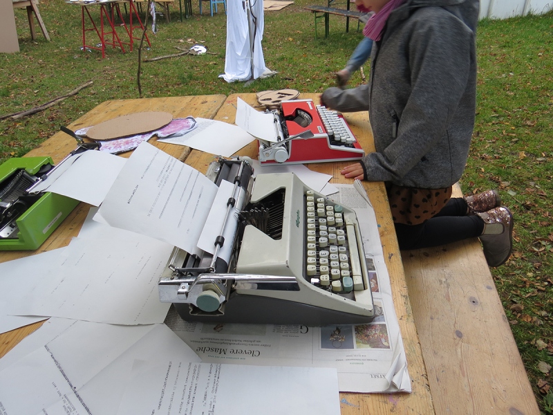 Künstlerinnnenkolonie, Abschlussfest, Foto: der fahrende Raum - Künstlerinnnenkolonie, Abschlussfest, Foto: der fahrende Raum
